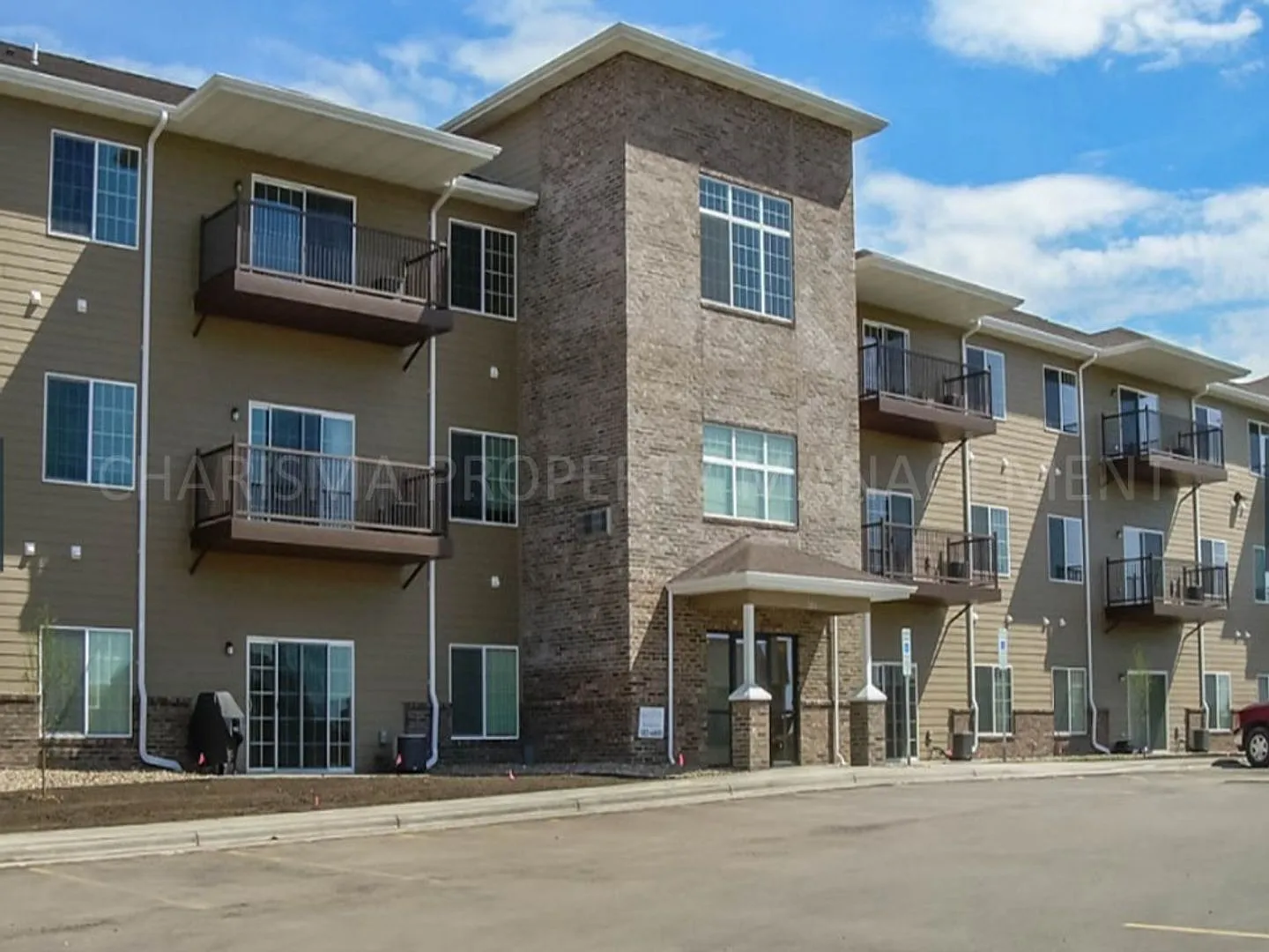 Ridgeview Apartments — Photo 3