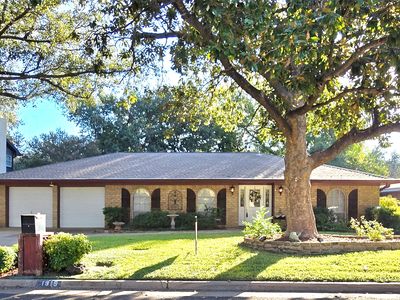 1815 Bois D Arc Dr, Arlington, TX, 76013