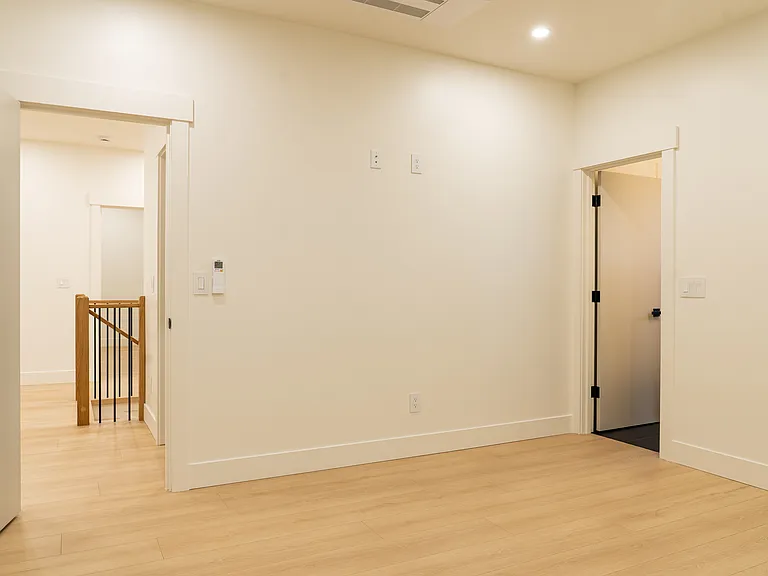 9029 Slater Ave NE — Photo 17