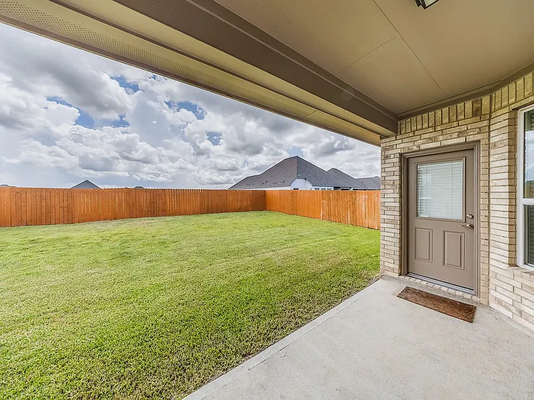 1618 Homewood Point Ln — Photo 25