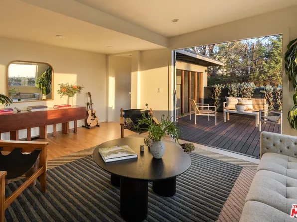 1508 Sanborn Ave, Los Angeles, CA 90027