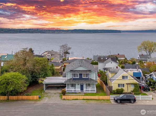 5006 Hyada Boulevard NE, Tacoma, WA 98422