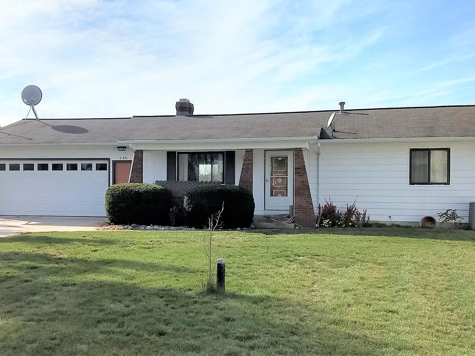1st image of 421 Lake Michigan Dr NW #O