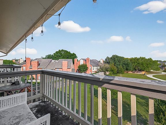 3rd image of 2277 S Kirkwood Rd APT 1002