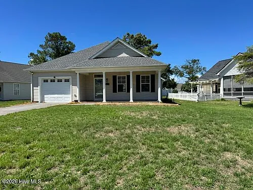 4975 N Hampton Dr SE Photo 1