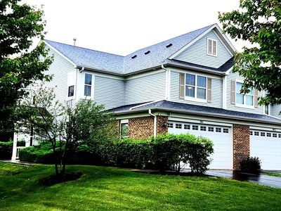 361 Chesapeake Ln #361, Oswego, IL, 60543
