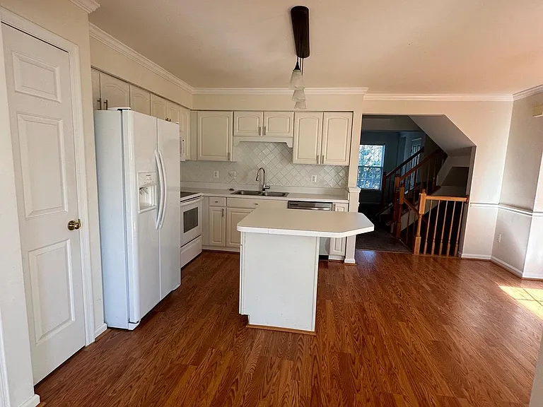 4413 Club Cart Cir — Photo 2