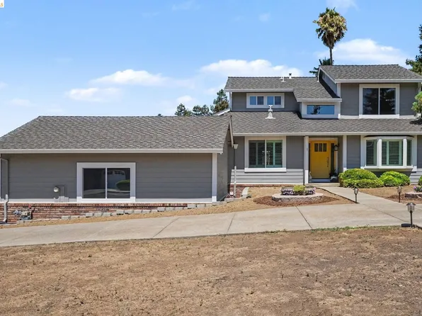 332 Chardonnay Cir, Clayton, CA 94517