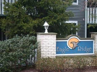 15 Eagle Ridge Way, Nanuet, NY 10954