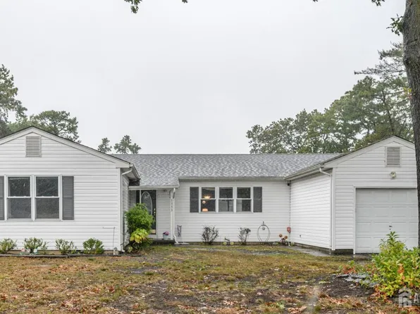 1333 Monmouth Ave, Toms River, NJ 08757