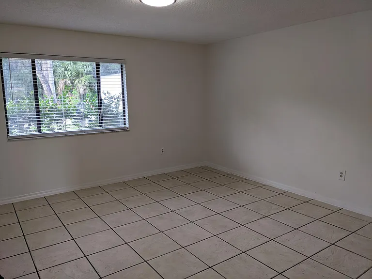 Bedroom #1