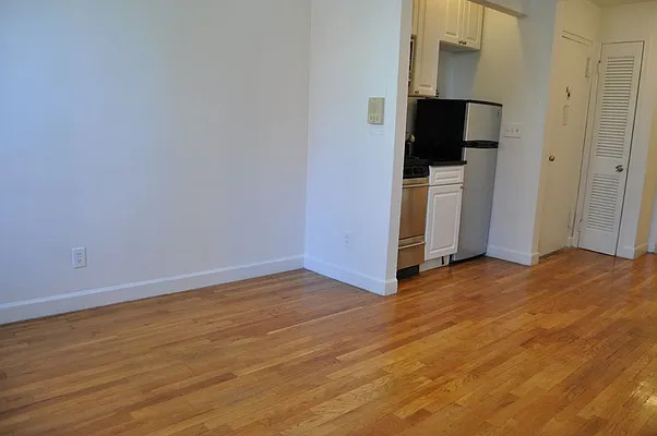 Rented by Sky Management | media 18