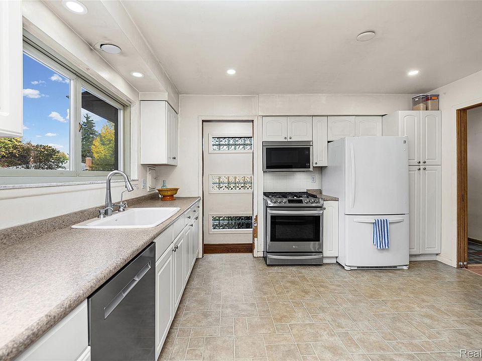 14371 Sunbury St, photo 13