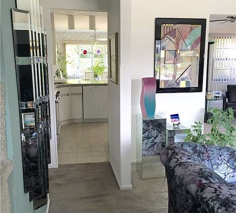 4th image of 29 Croyden Ln