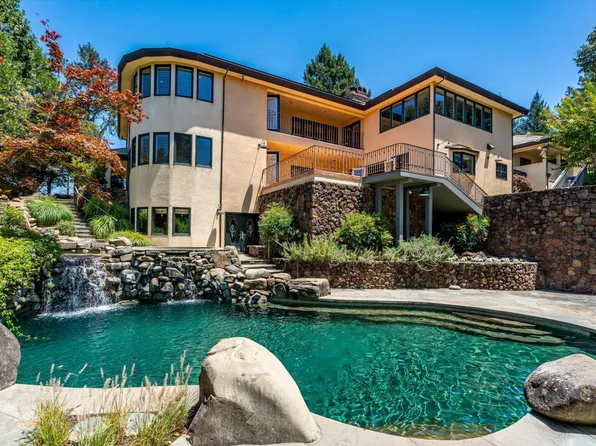 1910 Ridgeview Lane, St. Helena, CA 94574
