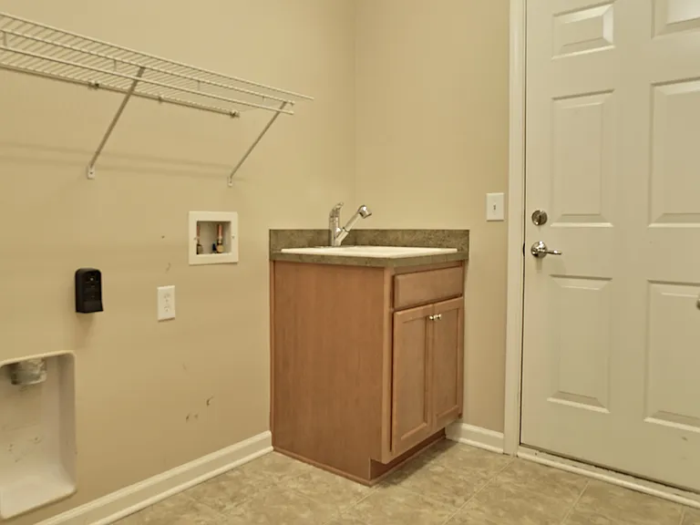 16041 Marsala Dr — Photo 13