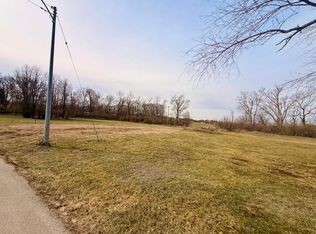 4 Shadowbrook Dr, Harrodsburg, KY 40330