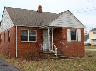 21491 Crystal Ave, Euclid, OH 44123