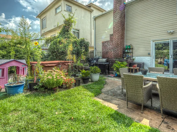 226 Whitman Drive image 18 of 20