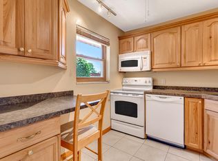 12016 Greenway Cir S APT 102, Royal Palm Beach, FL 33411