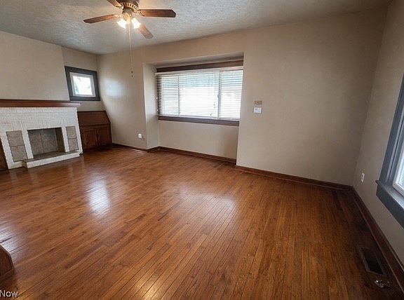 2nd image of 238 Para Ave