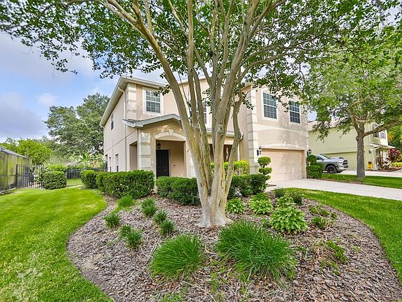 3rd image of 6005 Palomaglade Dr