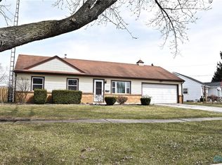 6102 Windamar Rd, Toledo, OH 43611