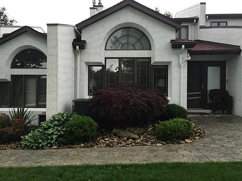 1st image of 702 Casa Vita Dr