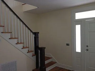 77 Folly Road Blvd — Photo 12