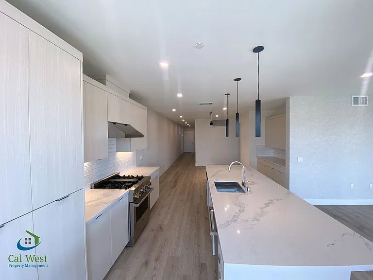 3578 Rambla Pl #329 — Photo 4