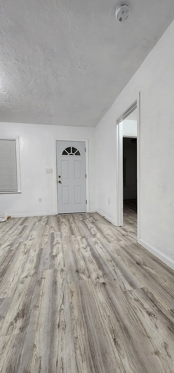 Building Photo - 2621 NW 38th St