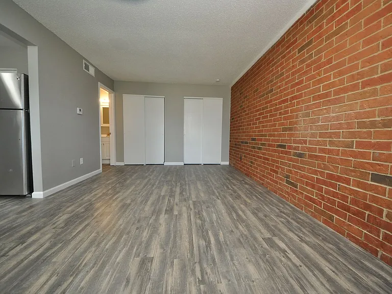 26 Westwood Dr — Photo 20