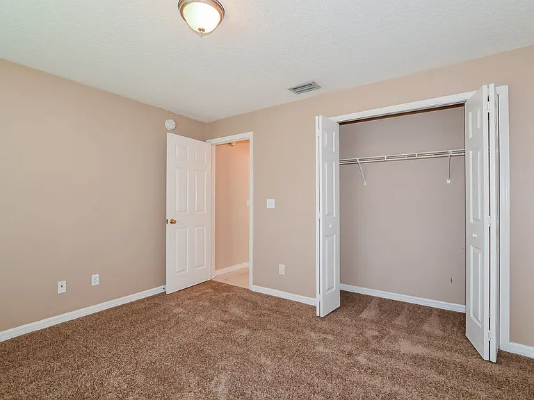 1604 Silhouette Dr — Photo 16
