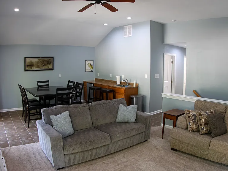 22885 Holly Way E — Photo 13