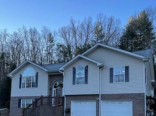 100 Holly Hill Rd, Epworth, GA 30541