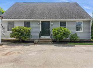 64 Sanford Rd, Wells, ME 04090