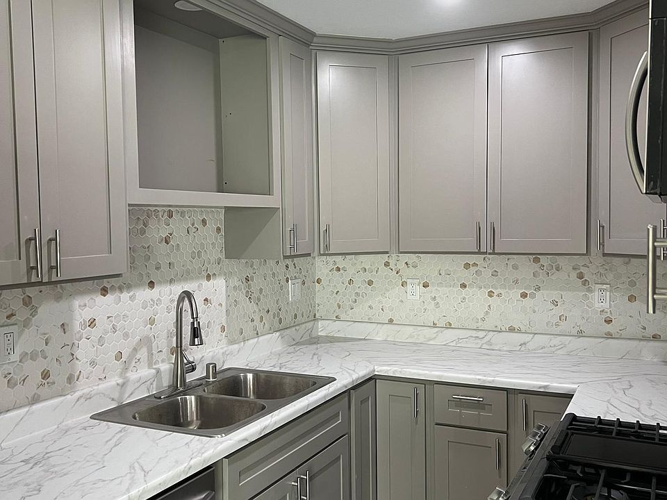 1640 W 169th Pl APT B, Gardena, CA 90247 | Zillow