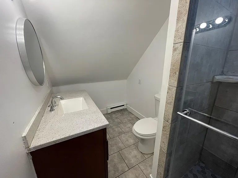 212 Park Ave #3 — Photo 4
