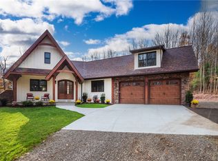 10927 Darien Rd, Holland, NY 14080