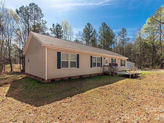 4th image of 3427 Bethel Boat Landing Rd