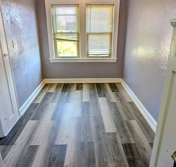3214 Berkshire Rd — Photo 36
