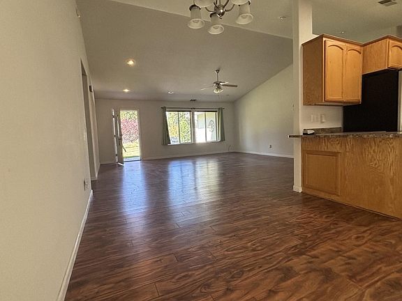 4th image of 17442 Elk Trail Rd