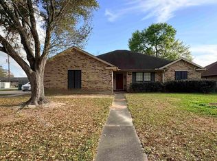 5225 Rosemary Dr, Beaumont, TX 77708