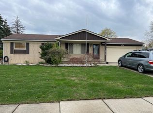 3954 Anvil Dr, Troy, MI 48083