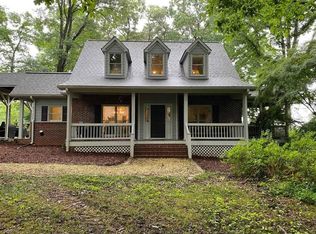 4005 S Apple Valley Rd, Commerce, GA 30529