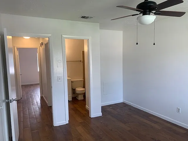 2533 Johnson Dr — Photo 17