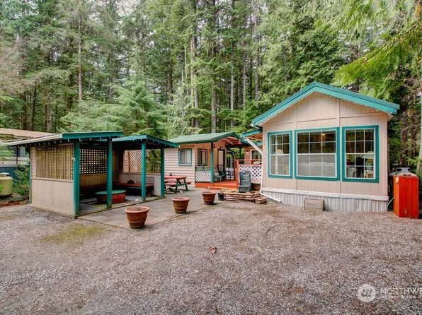 73 4 Christmas Tree Circle, Deming, WA 98244