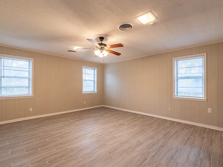 5121 Ginger Cir — Photo 15