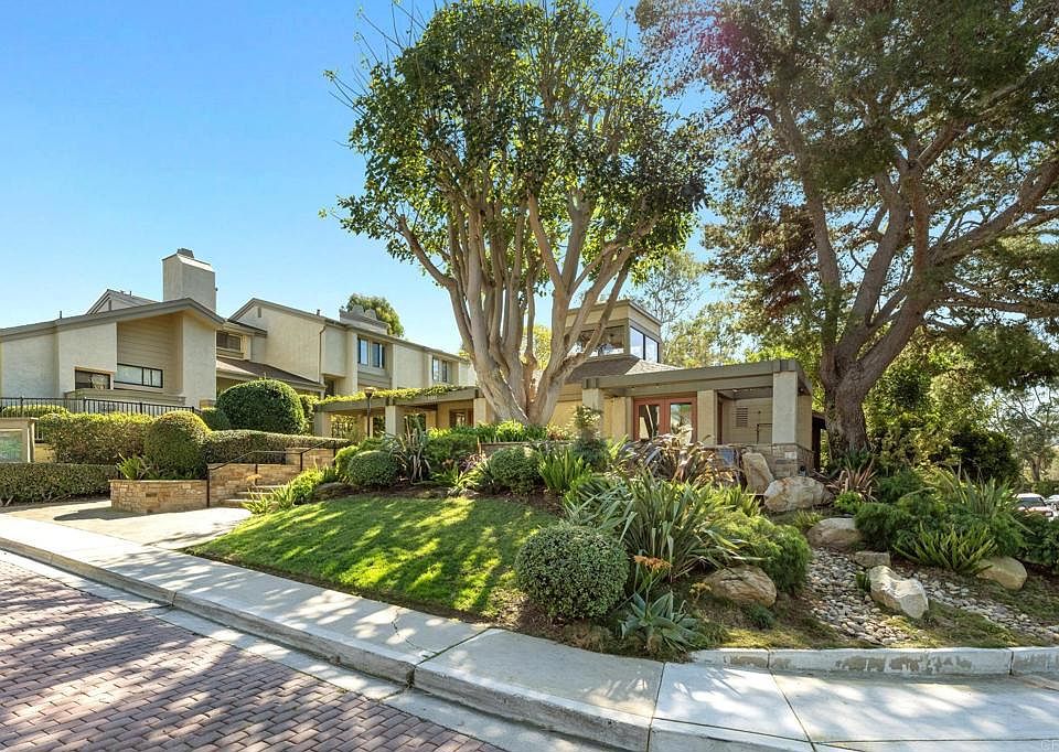 3253 Caminito Eastbluff UNIT 27, La Jolla, CA 92037 Zillow