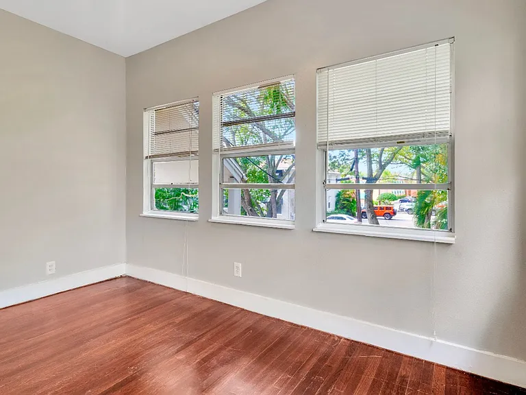1403 S Bay Villa Pl — Photo 16